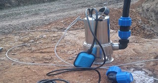 Установка дренажного насоса в Норильске - услуги от СантехДомНрл, расценки от 3071 рублей